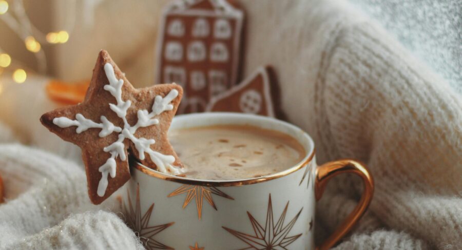 MetStudios - cosy festive drink